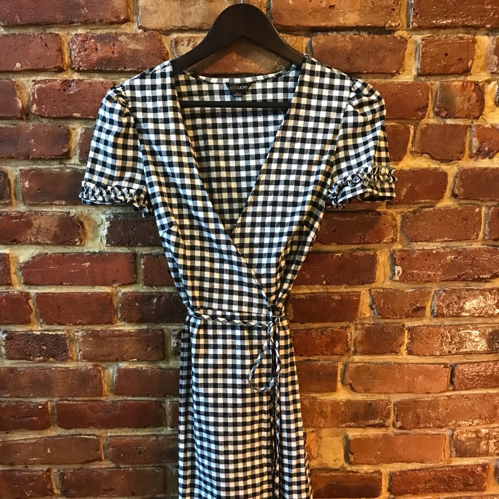 Vintage gingham dress